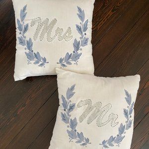 MR & MRS Pillows (Set of 2)